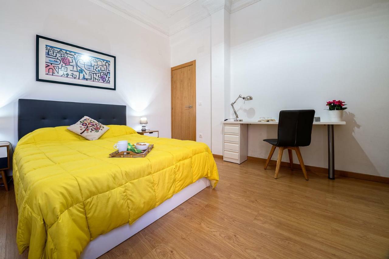 Confortable Apartamento * La Marina De Valencia Exteriör bild
